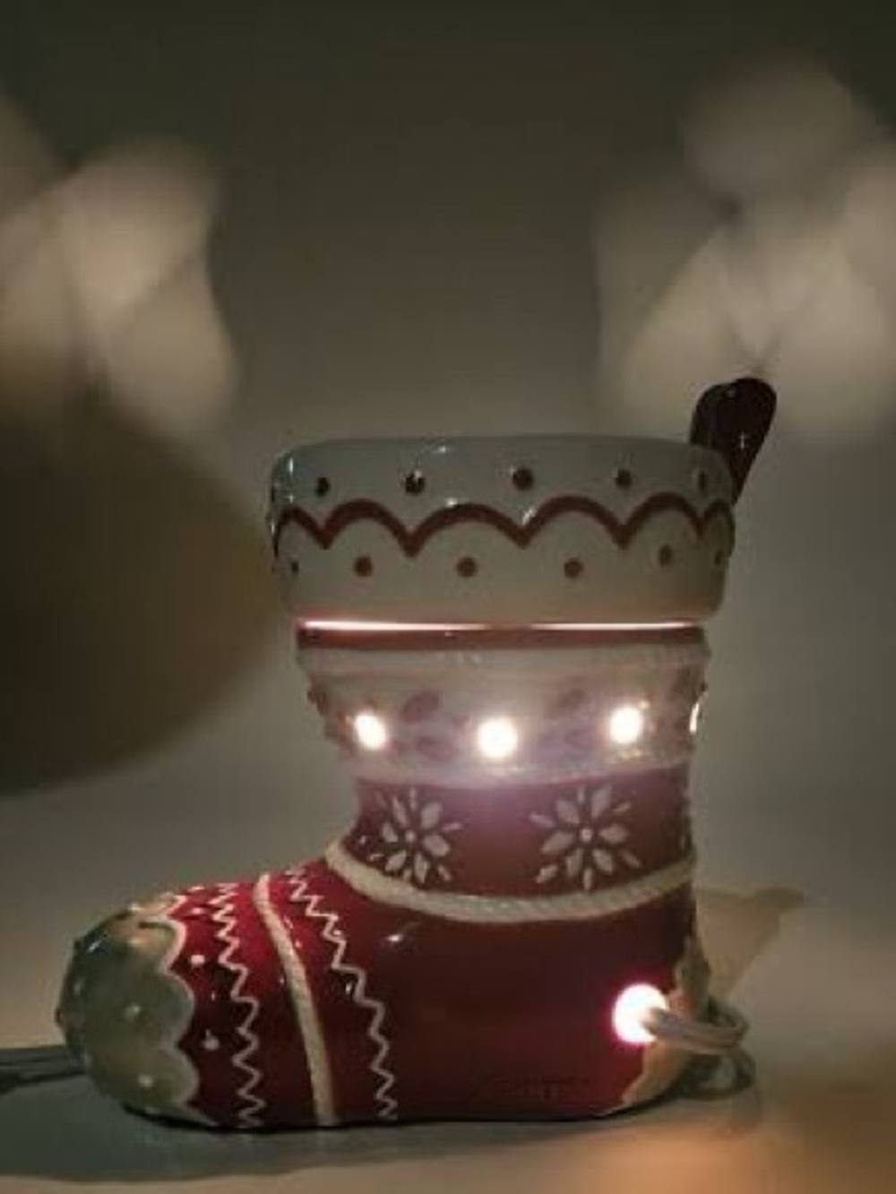Scentsy Red and White Holiday Stocking Warmer - Picture 6 of 6